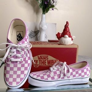 Vans Off The Wall checkerboard white/orchid! NWT